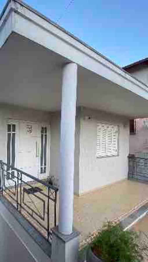 Bento Gonçalves Casa Em Bairro Nobre, Bem Localizada, Com Suite. מראה חיצוני תמונה
